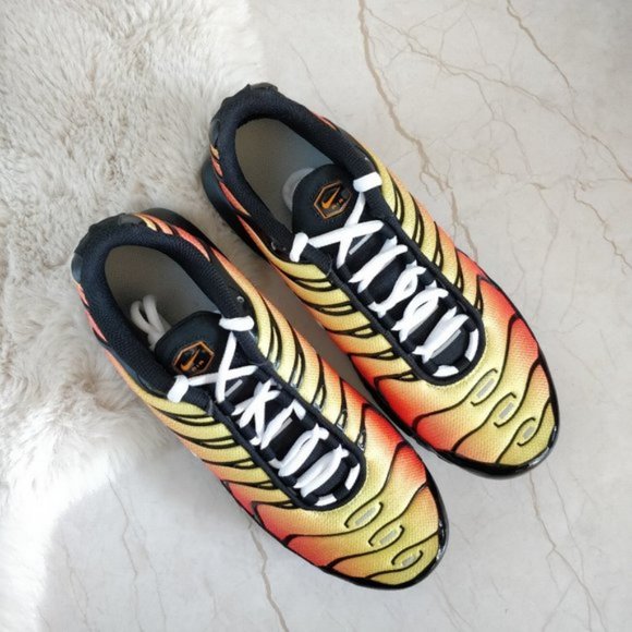 🔥𝐒𝐎𝐋𝐃 𝐎𝐔𝐓🔥 - Picture 3 of 6